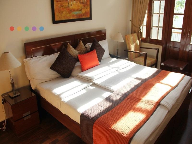 Ahuja Residency Golf Links Hotell New Delhi Exteriör bild