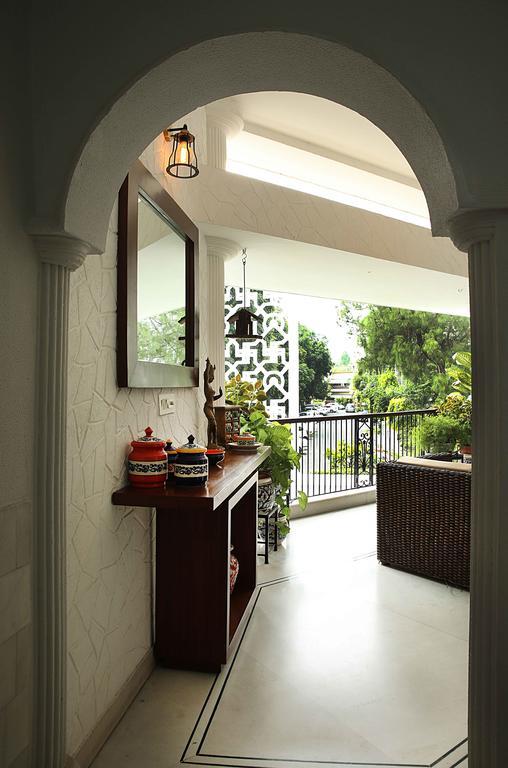 Ahuja Residency Golf Links Hotell New Delhi Exteriör bild