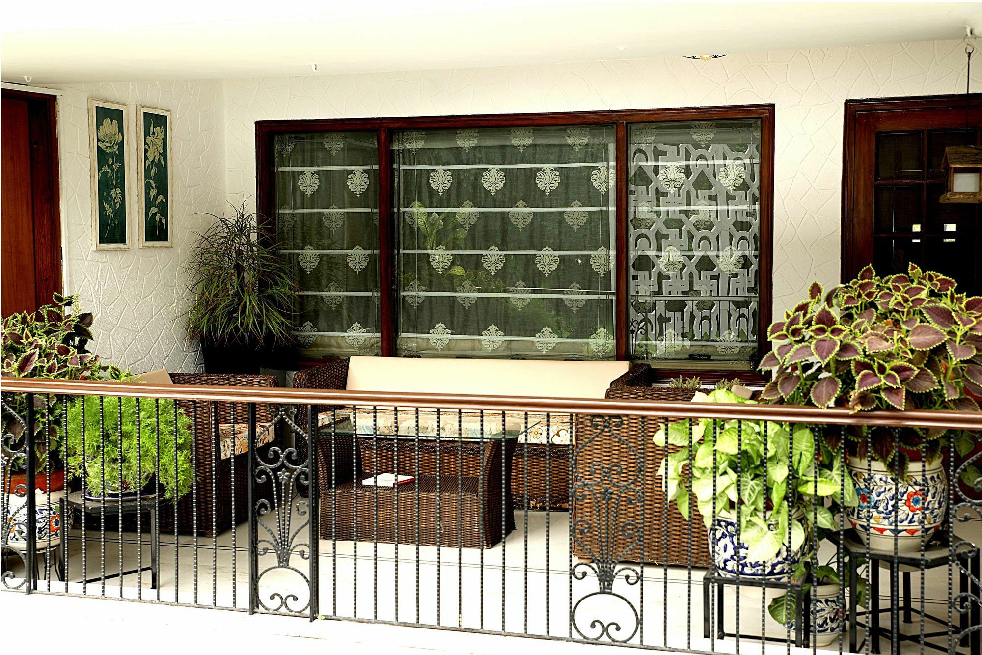 Ahuja Residency Golf Links Hotell New Delhi Exteriör bild